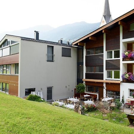 Hotel Silbertal Exterior photo