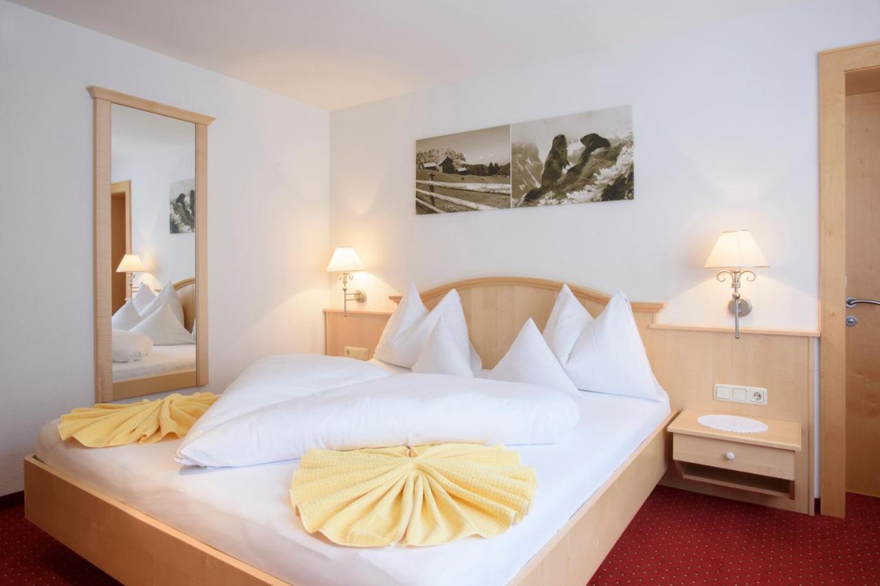 Hotel Silbertal Room photo